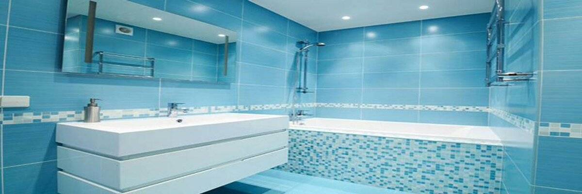 Натяжные потолки в ванной